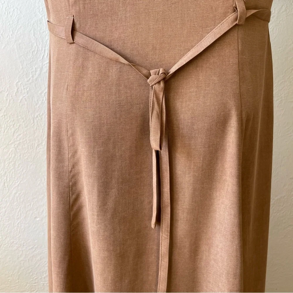 Vintage 1980s tan office midi dress in size medium - Picture 5 of 15